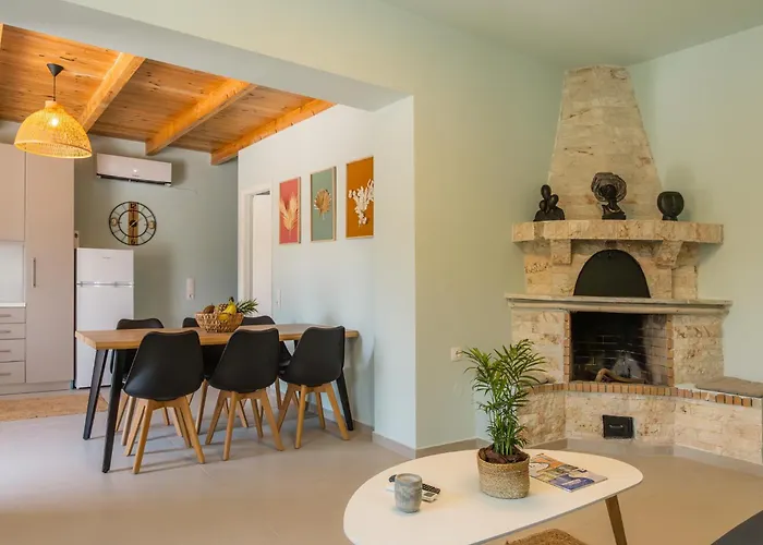 Lemonanthos Villa