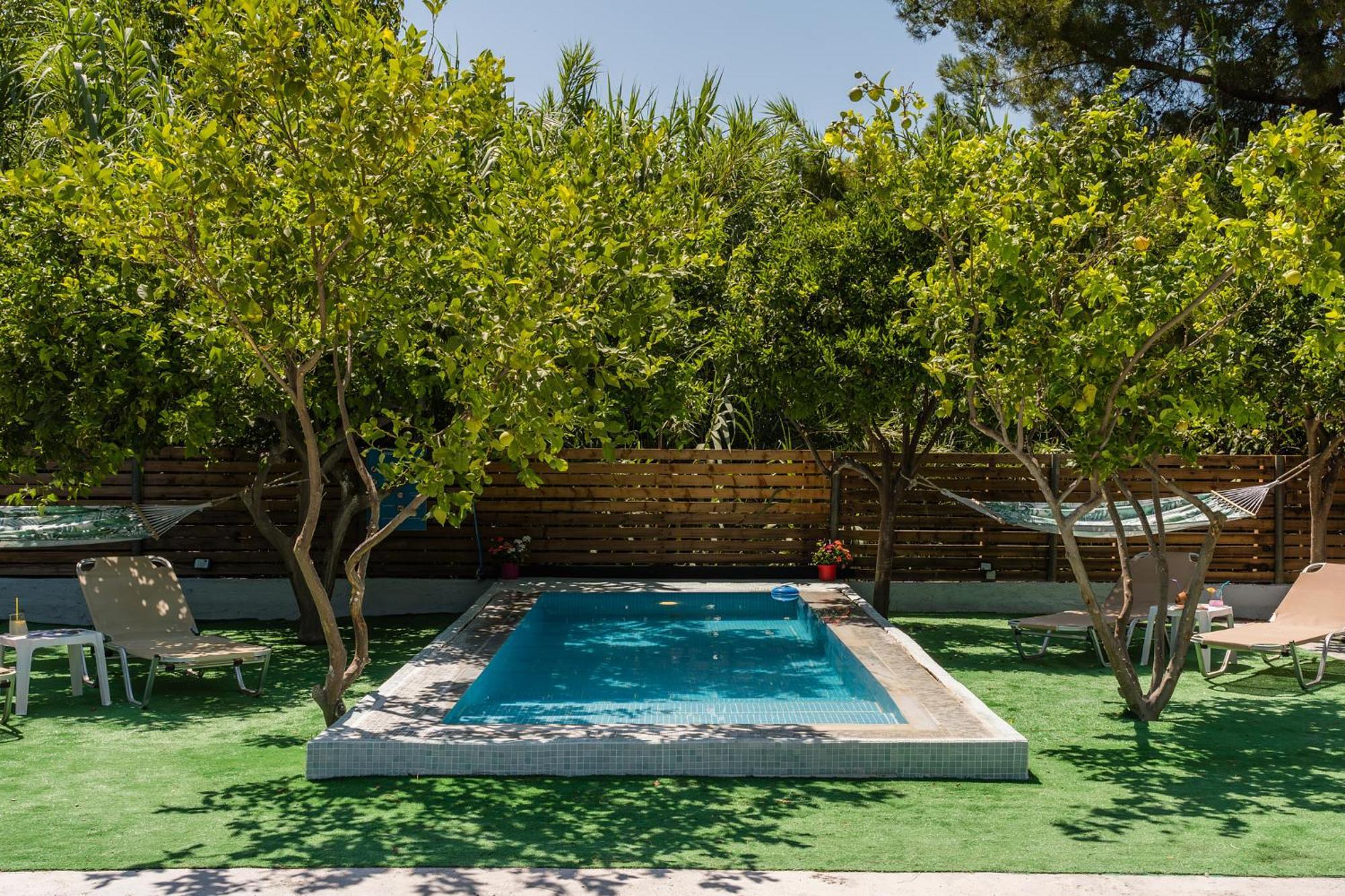 Lemonanthos Villa *