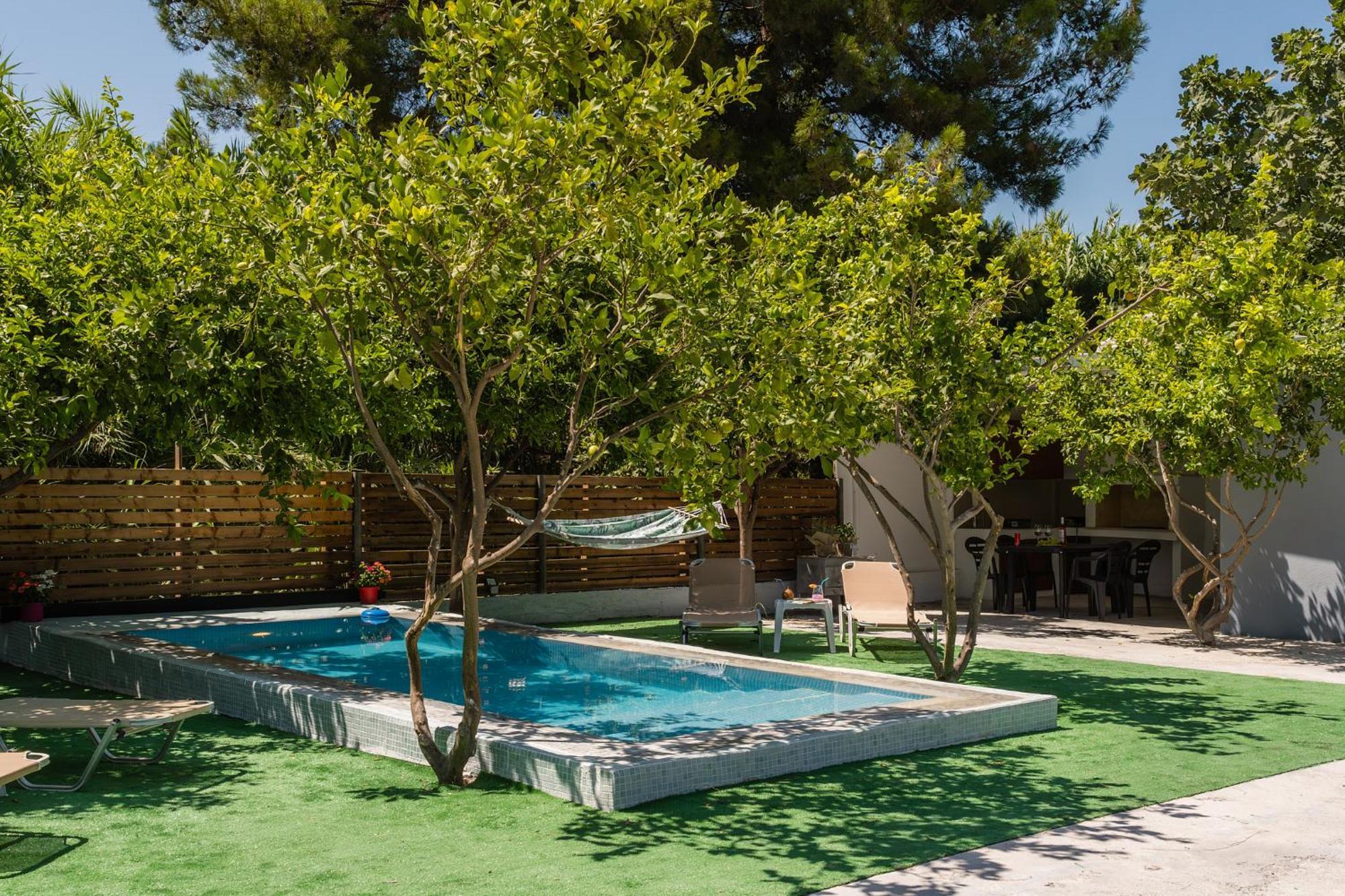 Lemonanthos Villa *